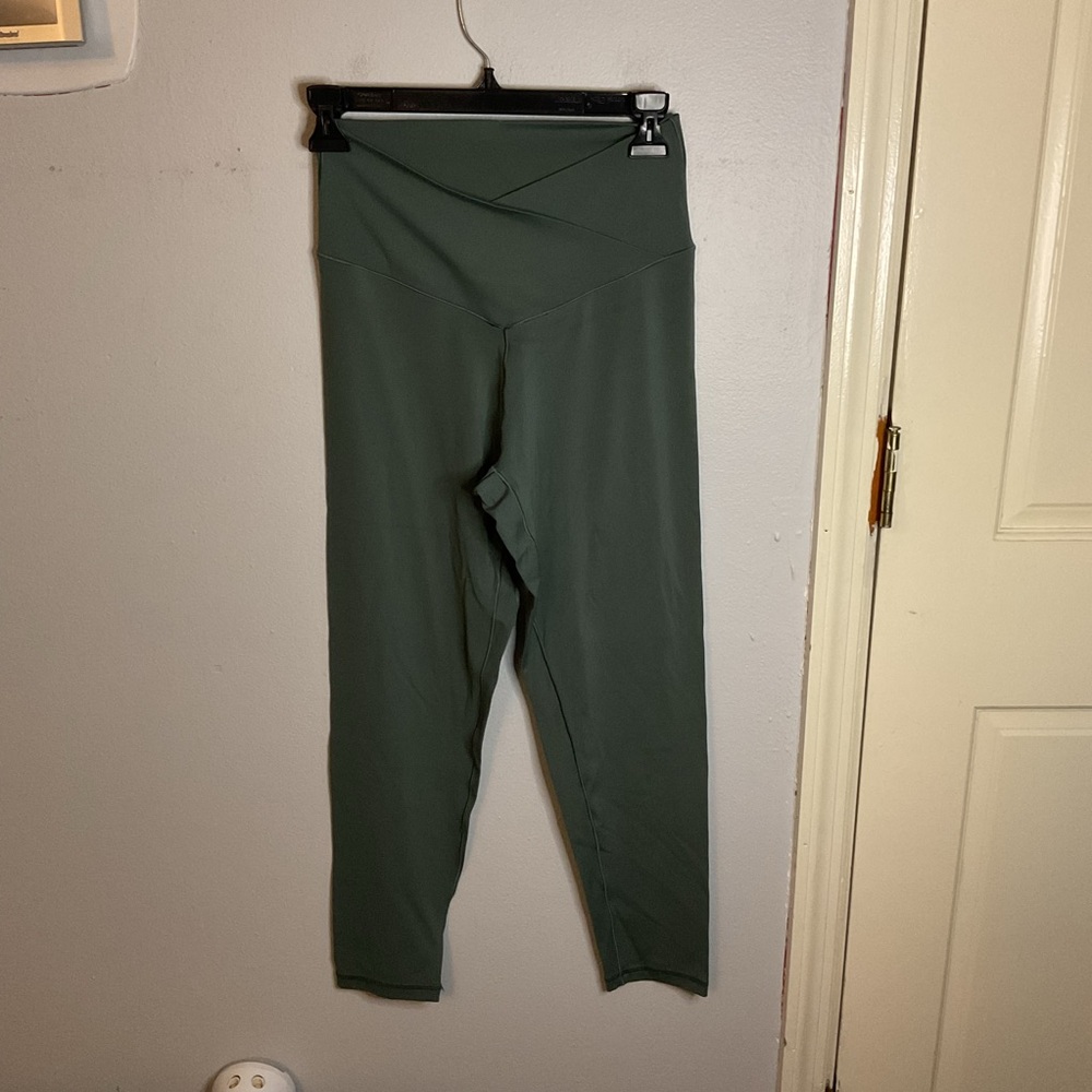 Offline by Aerie cross over size large
